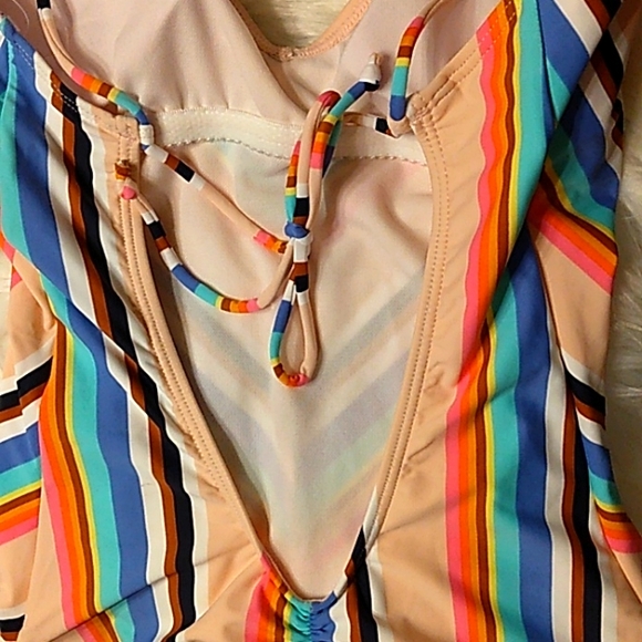 New with tags HOBIE sexy Pink Stripe Low back Surfer Girl Swimsuit Junior Teen - Picture 12 of 16